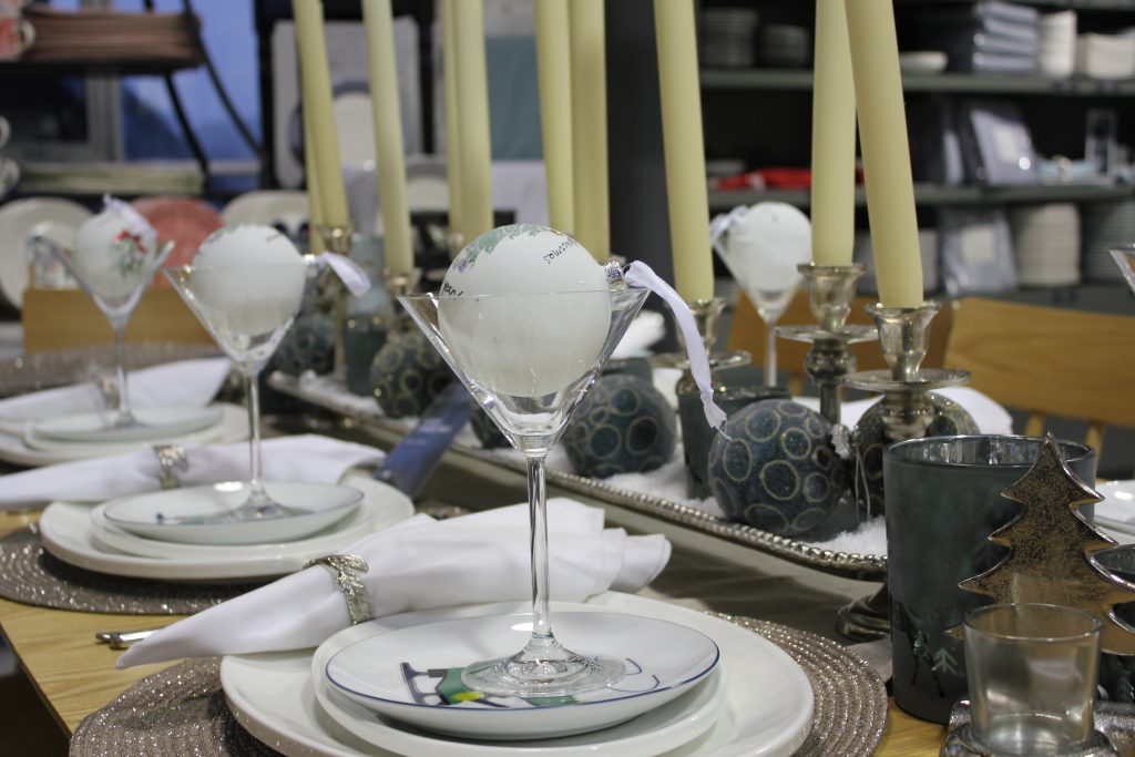 Sparkle Christmas Table