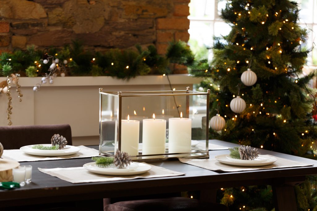 Minimalist Centrepiece