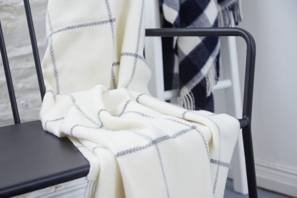 Windowpane Cashmere Throw - Ivory & Navy €129.00