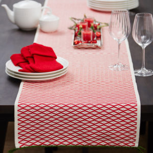 Holly Berry Runner