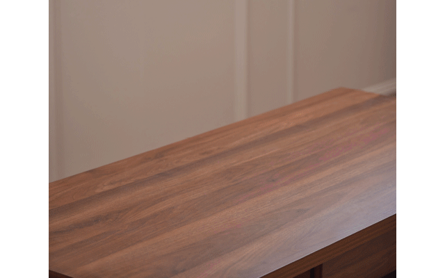 portable wooden amplifier and smart phone dock