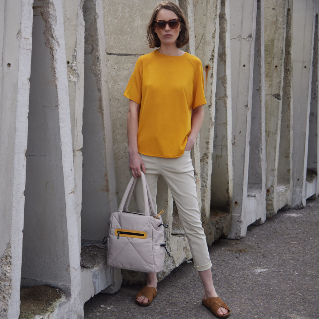 leather and faux leather criss-cross brown and gold sandals