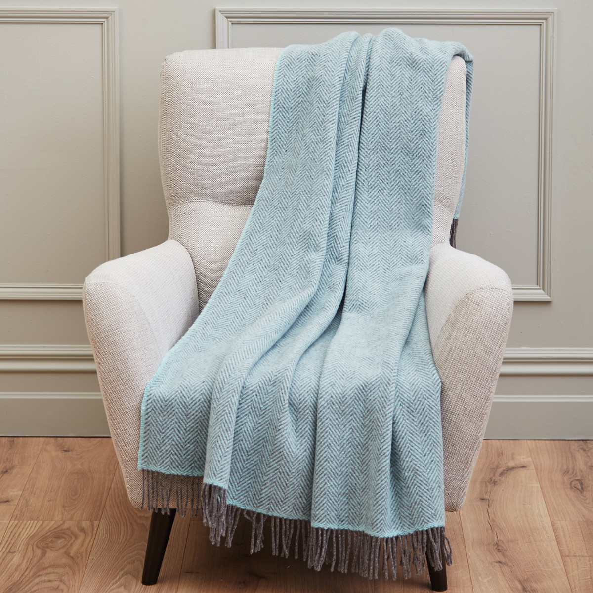 Aqua throw blanket 2025