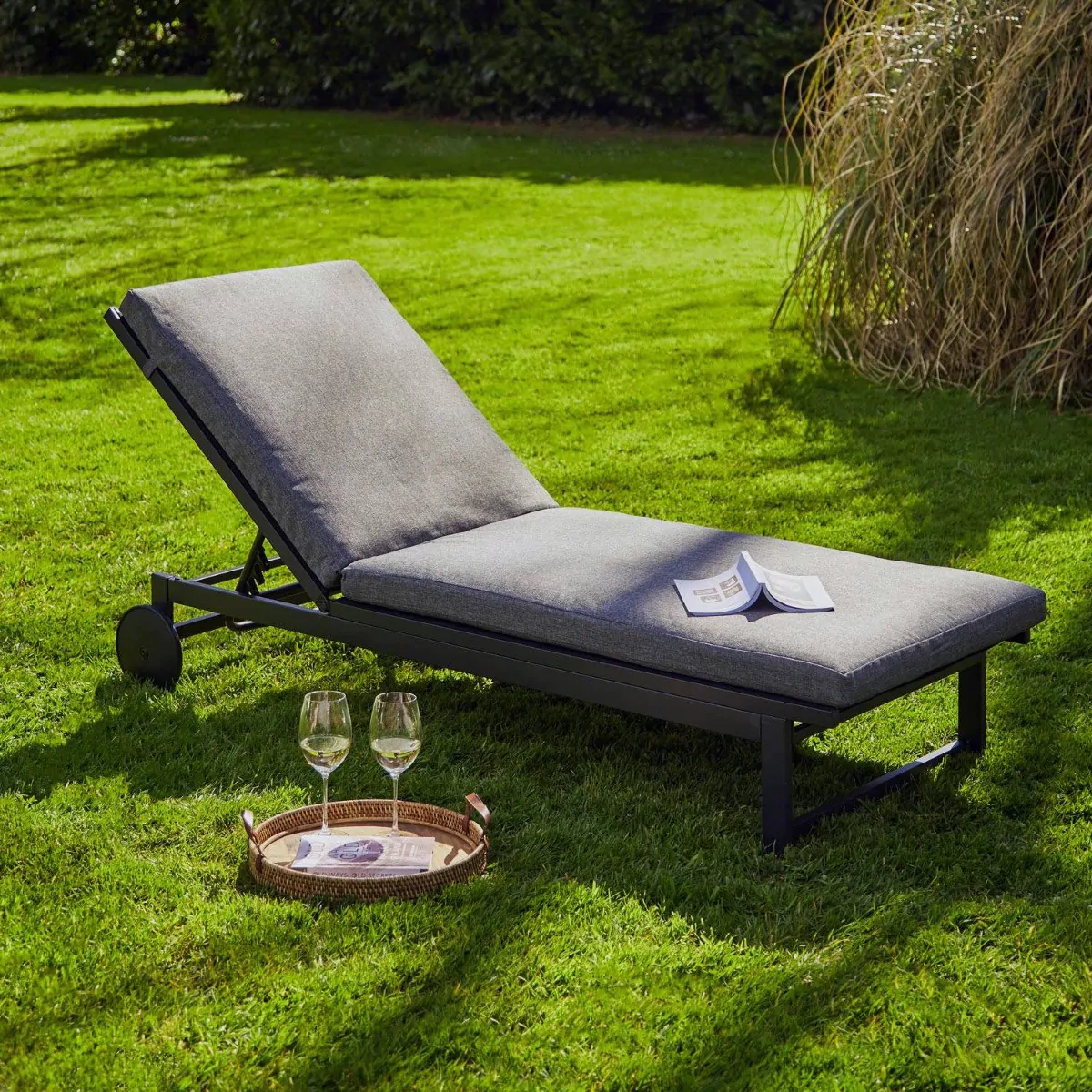 Carly Sun Lounger │ Meadows Byrne