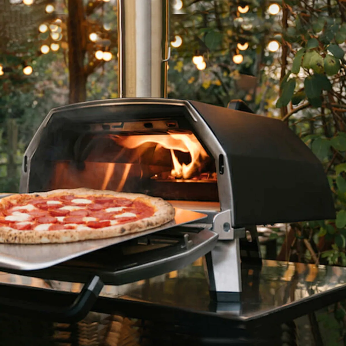 Ooni Karu 16 Muti-Feul Pizza Oven │ Meadows Byrne