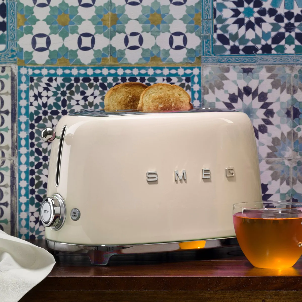 Smeg Toaster Cream Meadows Byrne
