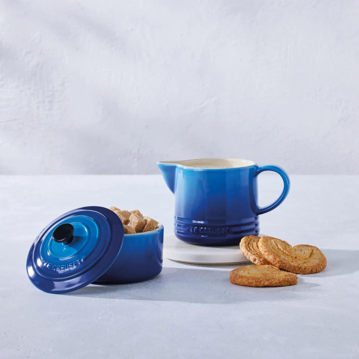 Le Creuset Milk And Sugar Set Azure Blue Meadows & Byrne