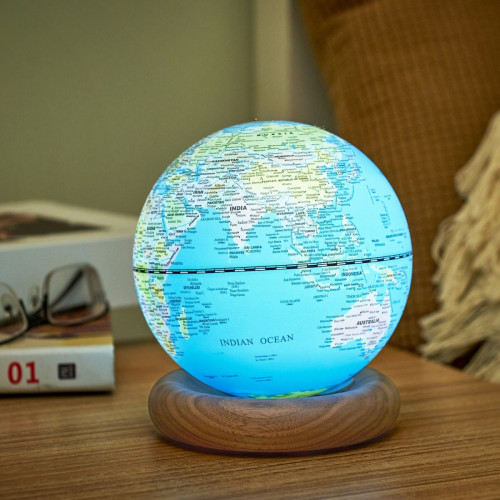 Atlas Globe Light
