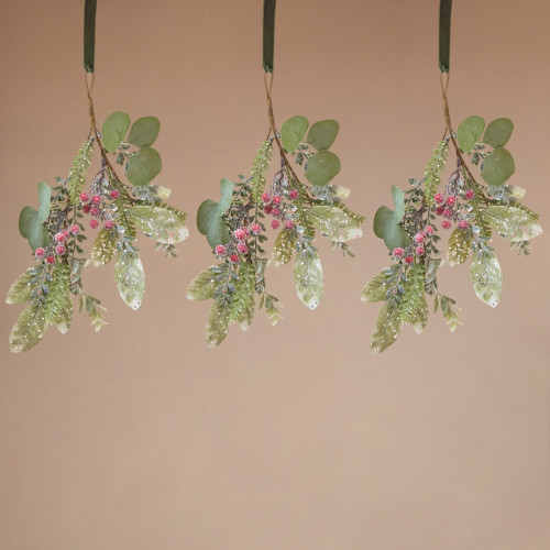Assorted Leaves With Red Berry Droplet - Set of 3
