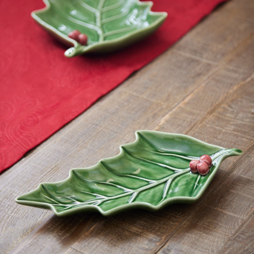 Holly Small Leaf Platter