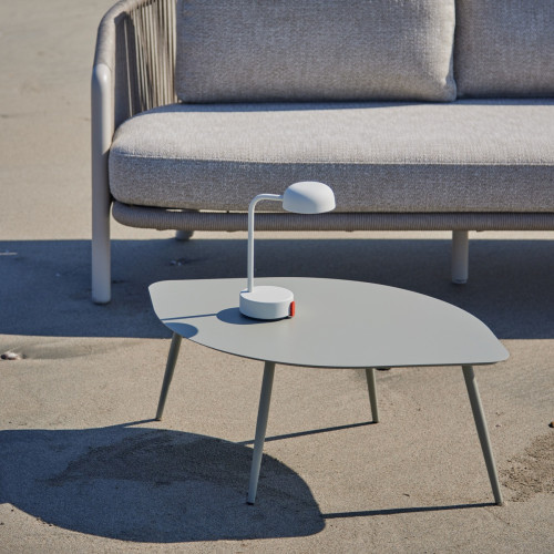 Leaf Green Outdoor Side Table
