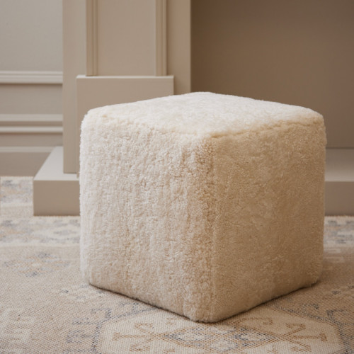 Lova Sheepskin Ottoman