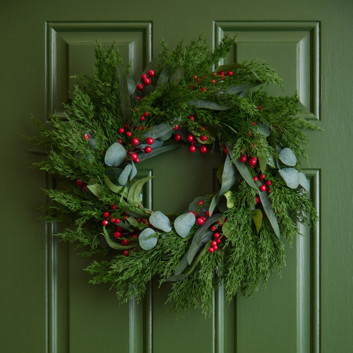 Mixed Pine & Berry Wreath
