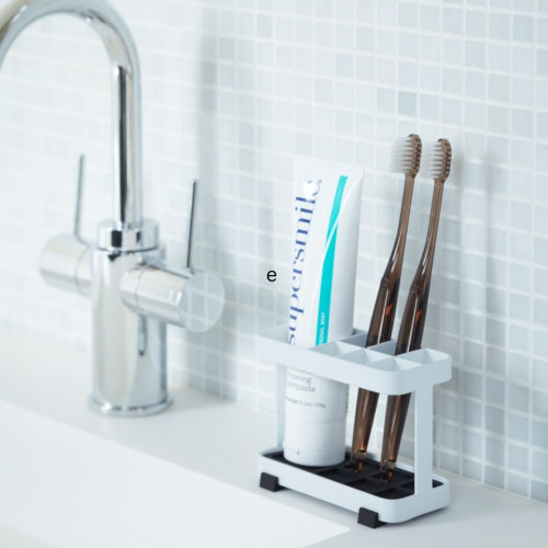 white toothbrush holder 