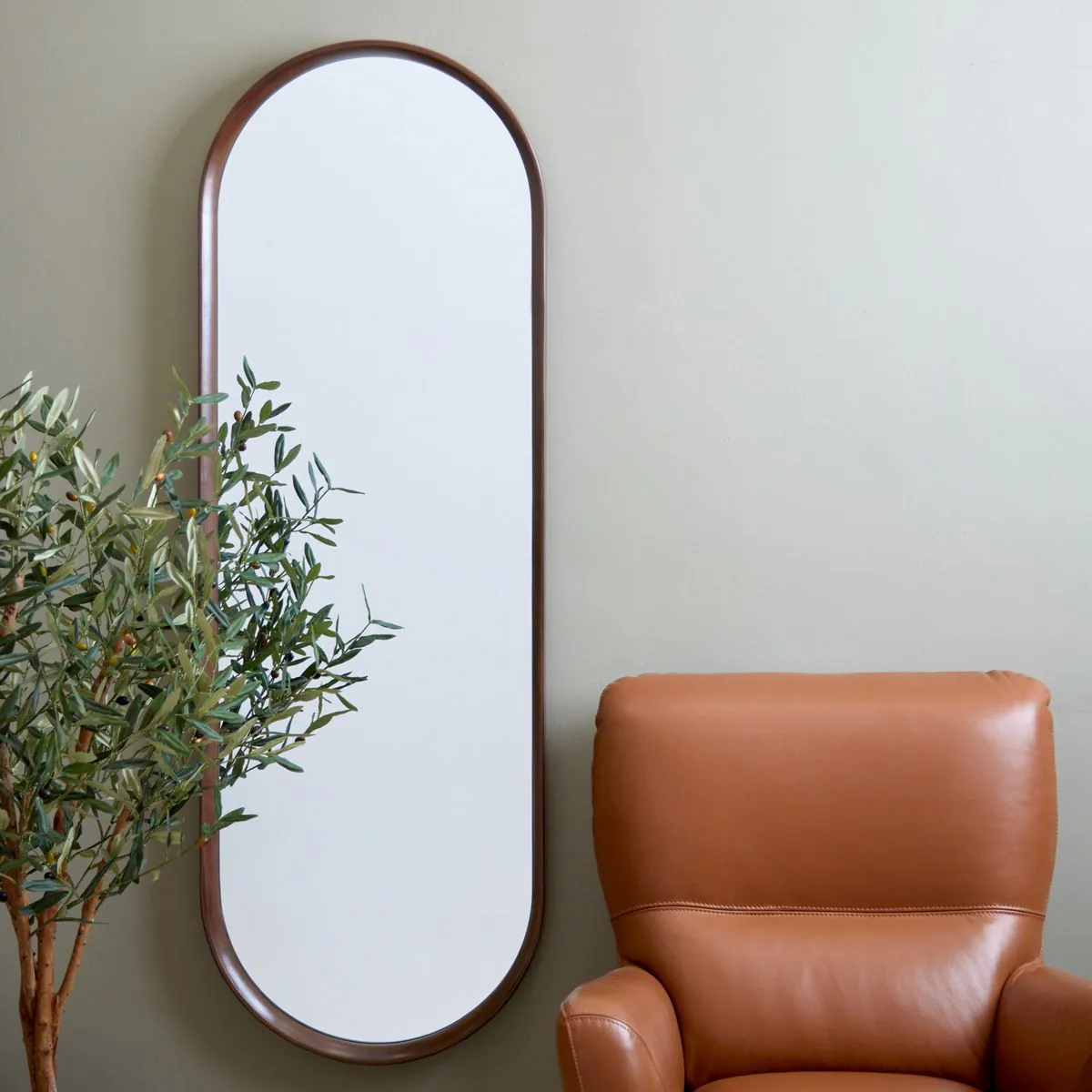 Andre Oval Mirror | Meadows & Byrne