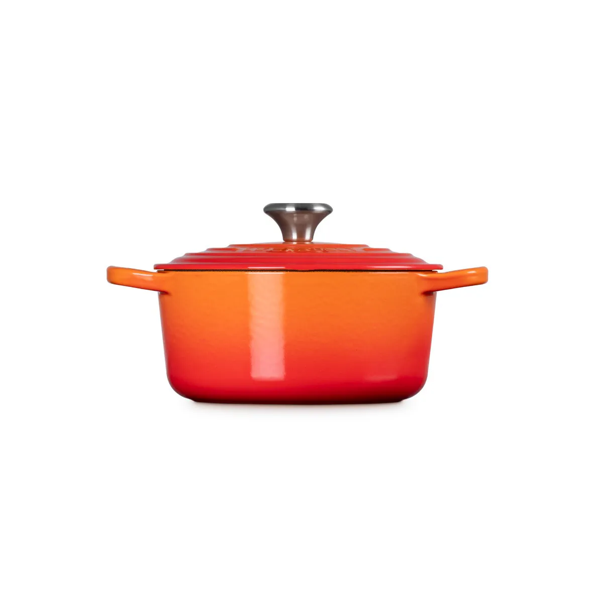 Le Creuset Round Casserole 24Cm - Volcanic | Meadows & Byrne