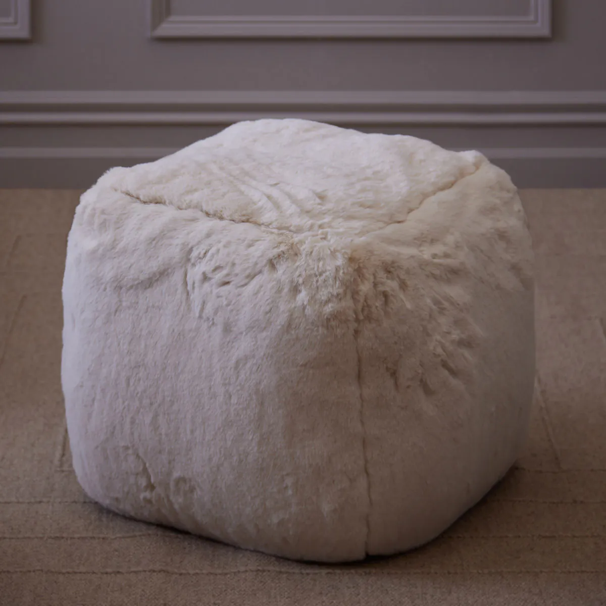 Lomfy Cream Pouf | Meadows & Byrne